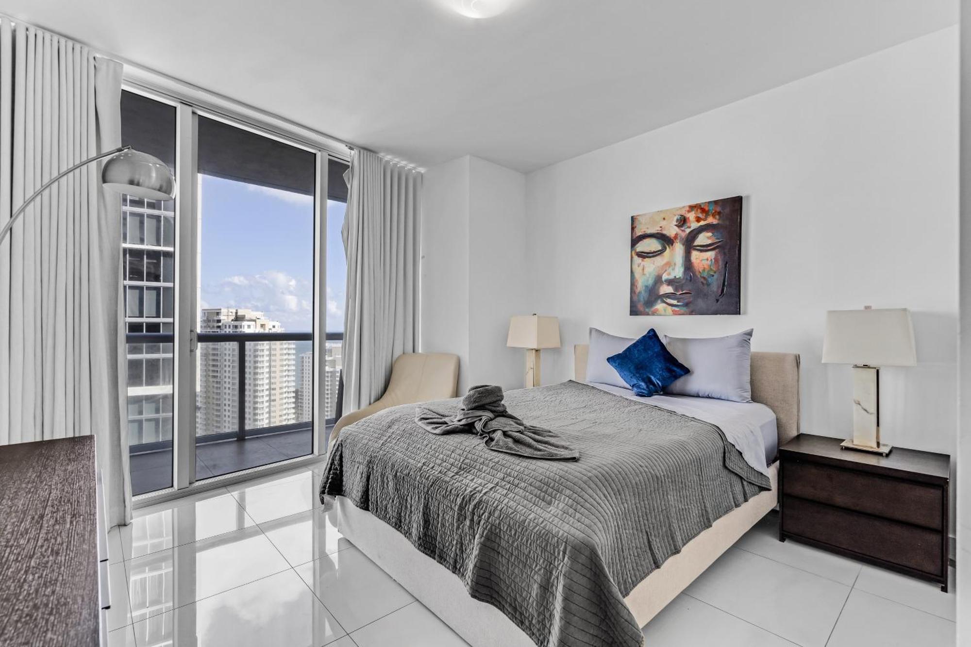 Luxurious Condo At Icon With Views Miami Zewnętrze zdjęcie