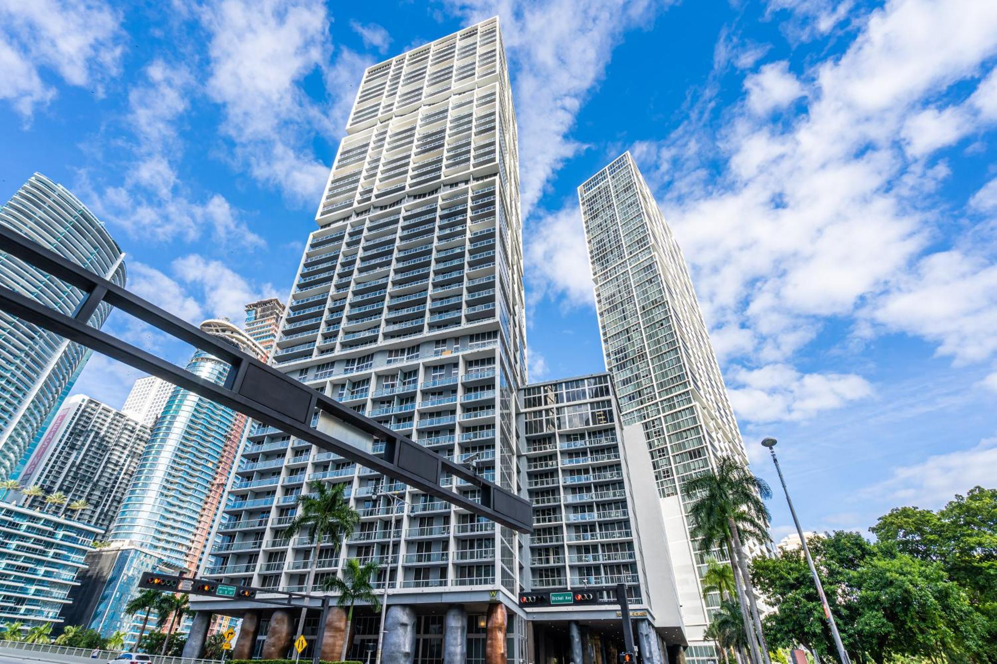 Luxurious Condo At Icon With Views Miami Zewnętrze zdjęcie