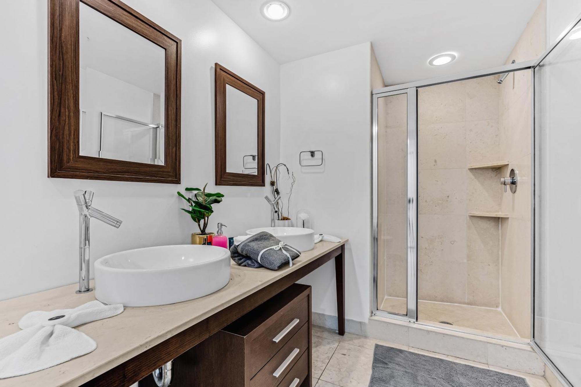 Luxurious Condo At Icon With Views Miami Zewnętrze zdjęcie